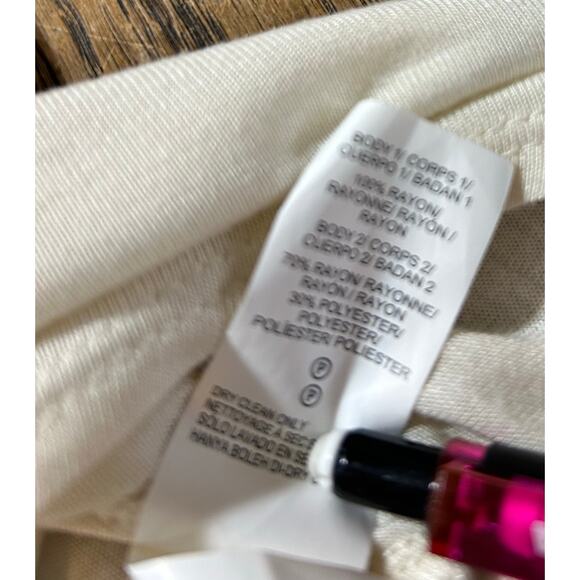 Lucky Brand Cream Velvet Bib Henley Top Geometric Holiday Elegant Sz 3X - Picture 6 of 11